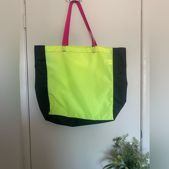 The North Face Neon Green and Black Tote with Pink Handles‎ - Picture 2 of 5
